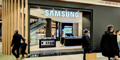 Samsung Experience Store - Paradise Center
