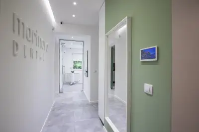 Marinova Dental /Д-р Есмералда Маринова/