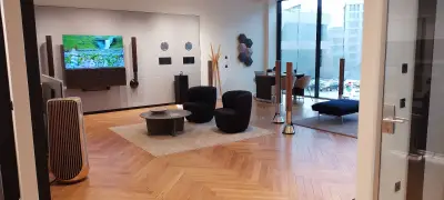 Bang & Olufsen