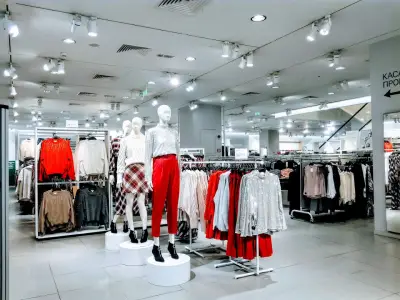 H&M
