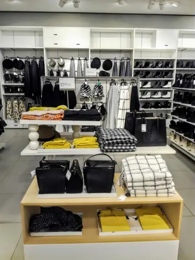 H&M