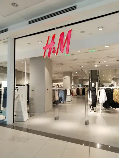 H&M