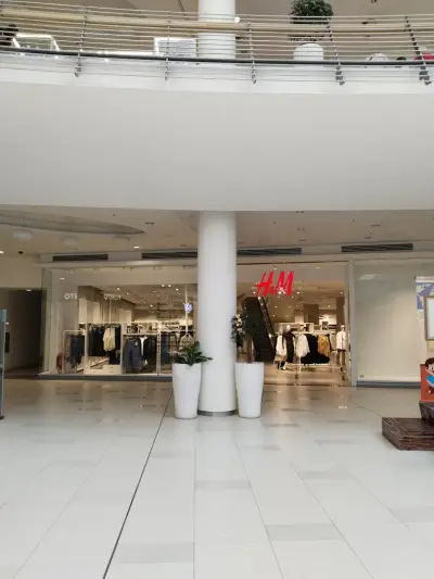 H&M