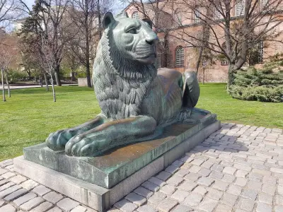 Паметник на Незнайния войн