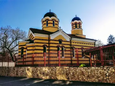 Храм „Света Рождество Богородично“