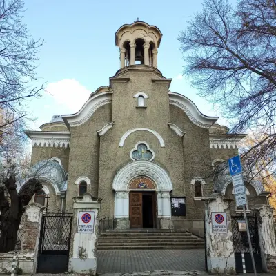Храм „Покров Богородичен“