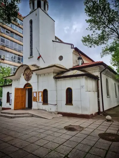 Храм „Свети Андрей Първозвани“
