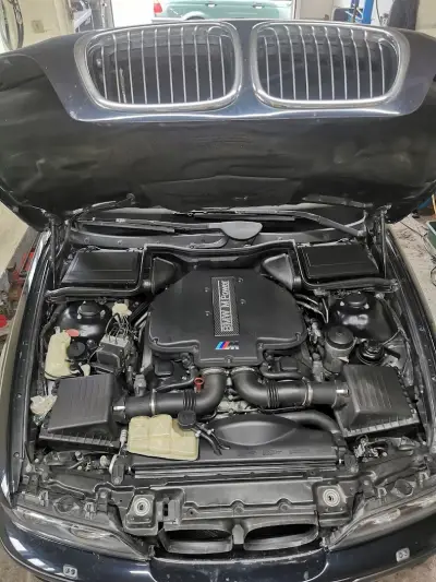 Zа Garage BMW Service