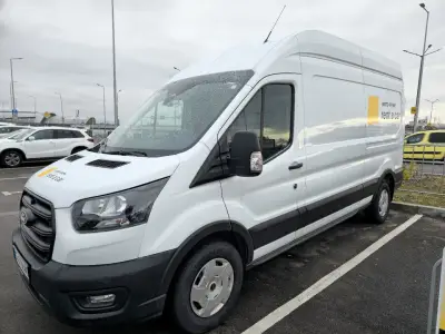 MOTO-PFOHE Rent a Car