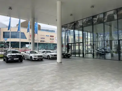 M Car Sofia