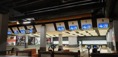 Mega Xtreme Bowling