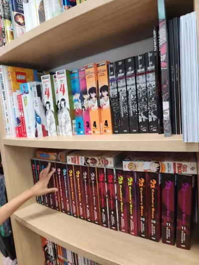 Книжарница "Booktrading"
