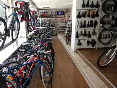 Магазин за велосипеди Bike Center Младост