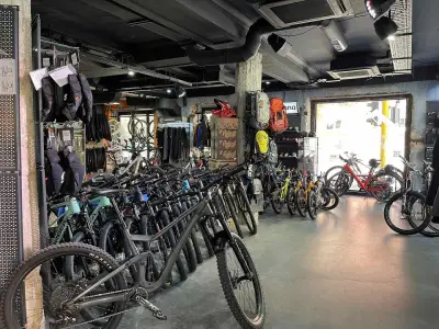 All Mountain Bar&Shop