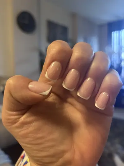 Bliki nails