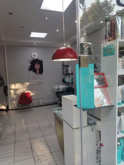 Cut & Go Sofia