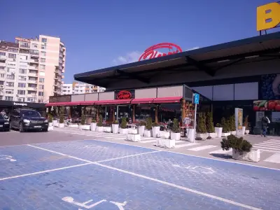 Happy Bar & Grill Mladost