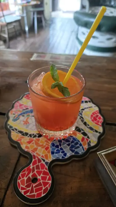 Coffee & Bar "Mariquitas"