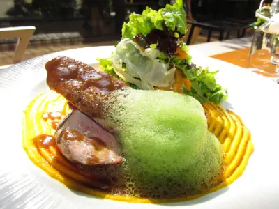 Social Cafe, Bar & Kitchen