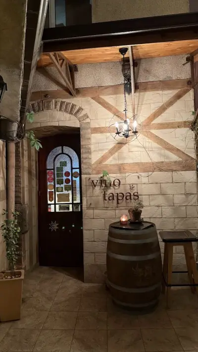 Vino & Tapas