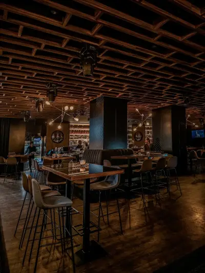 Largo Bar & Diner