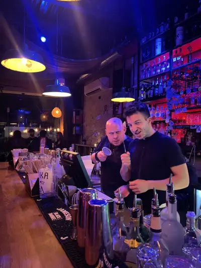 Bar NOMO