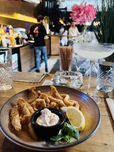 Skinny Bar