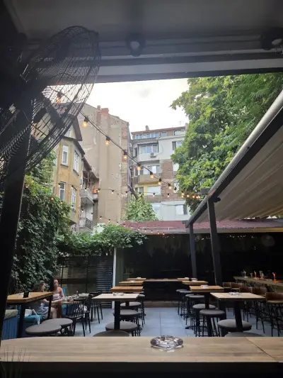 Skinny Bar