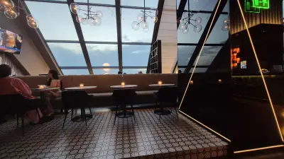 Ozone Skybar & Lounge