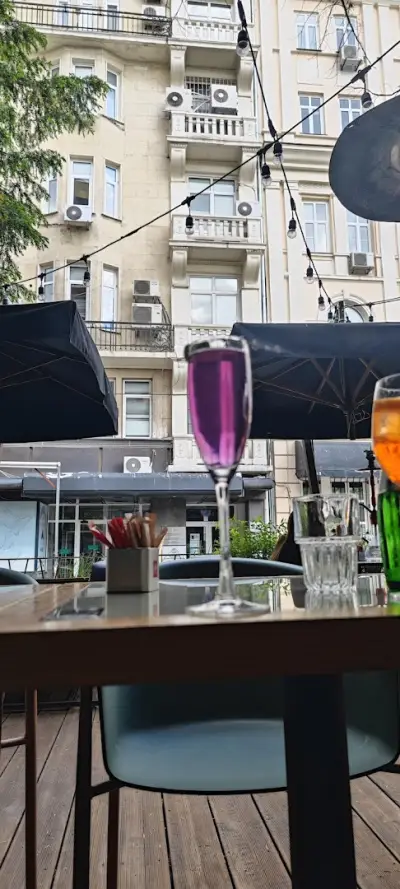 Legé Bar & Diner