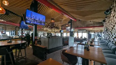 Umbrella Bar