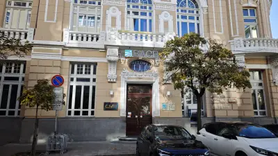 Българо-американска кредитна банка