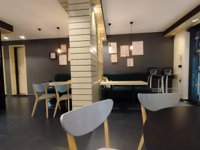 Lavené Pâtisserie & Café
