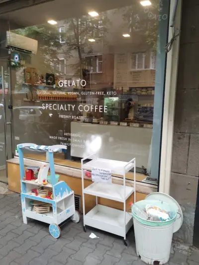 Savi Gelato, Bakehouse & Specialty Coffee