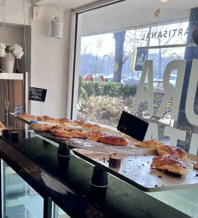 Pura Vita Belgian bakery