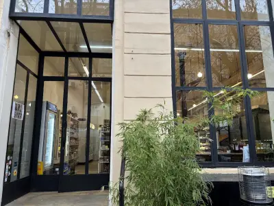 HleBar Oboriste Street