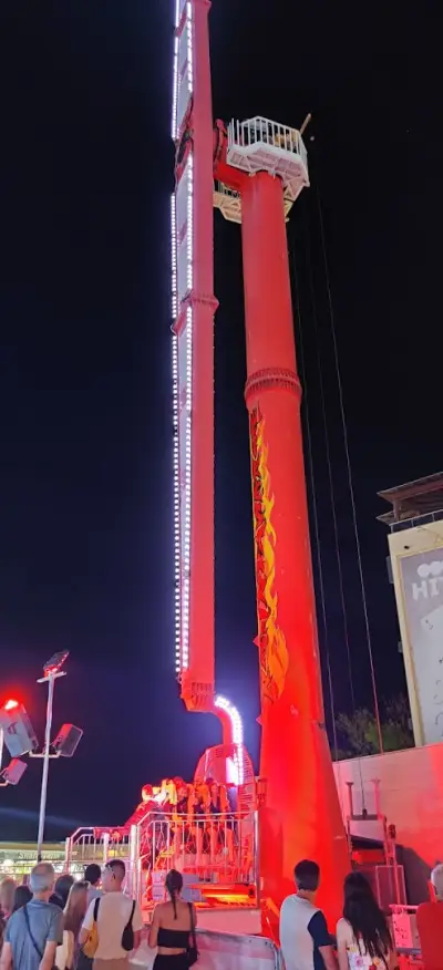 Лунапарк Слънчев бряг