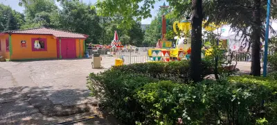 Парк Боби и Келли