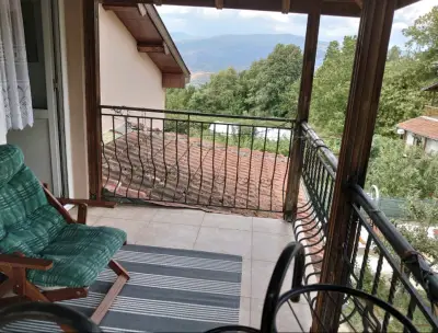 Каменска къща