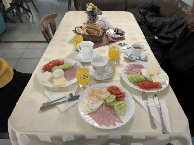 Noviz Hotel
