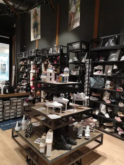 Kompass - Plovdiv Plaza Mall