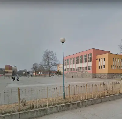 Средно училище „Симон Боливар“