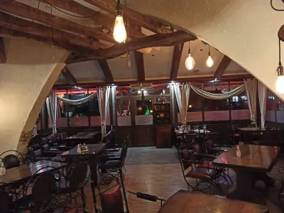 Ресторант "Porky's", град Пловдив