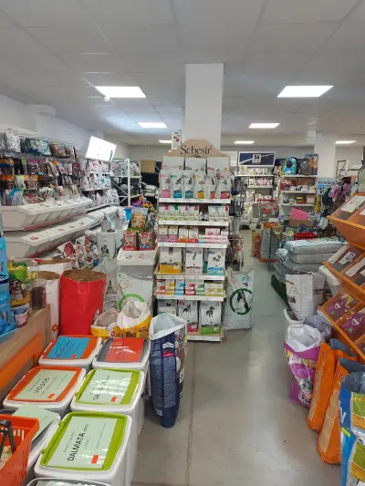 Pet Stop - Най-доброто от нас на трапезата за тях