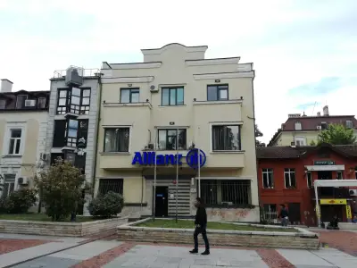 Алианц Застраховане
