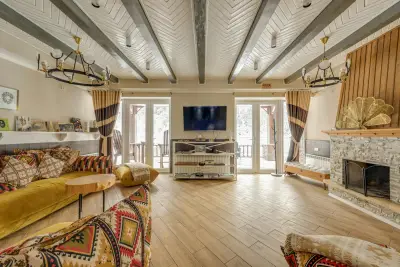 MIROXDECOR - Моторизирани корнизи и щори, пердета, завеси, корнизи, дамаски, тапети, килими