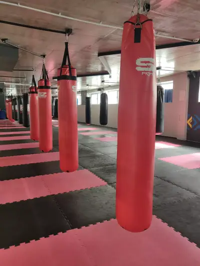 X FIT CLUB