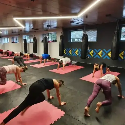X FIT CLUB