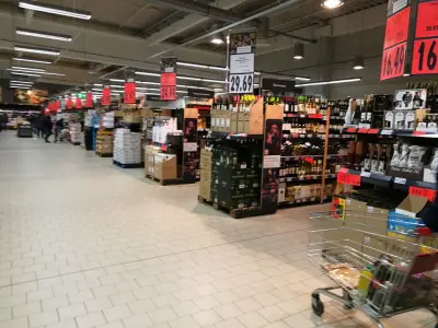 Kaufland Пловдив-Христо Ботев, Юг