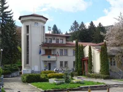 Кметство Лозен